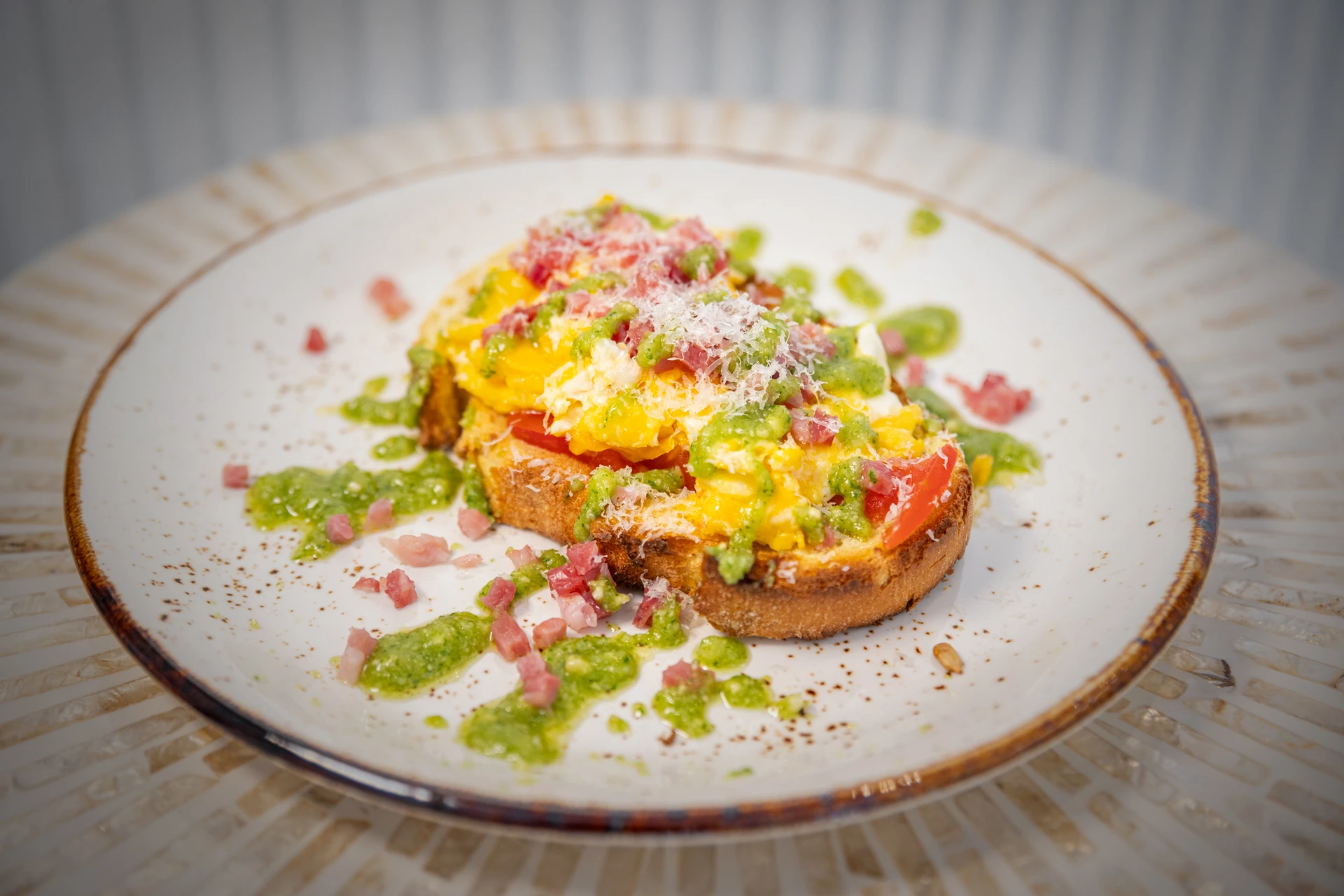 tosta especial Maravilli carta desayunos y meriendas 025_MonteseguroFoto_Demaravilla_070624